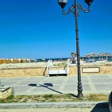 Raven Διαμέρισμα *